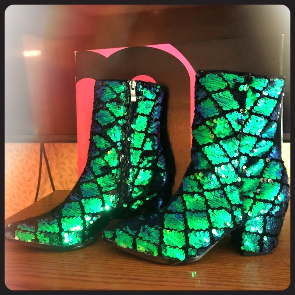 Michael Antonio Sequin Mermaid Boots